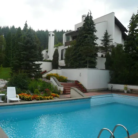 мечтаната на реката със семейство и приятели! *