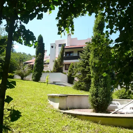 мечтаната на реката със семейство и приятели! Holiday home *