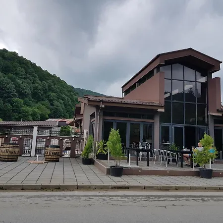 Holiday home мечтаната на реката със семейство и приятели! *